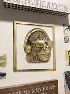 Animal Heads Wall Decor (Includes Metal Frame) Resin Animals Sculptures Head Wall Hanging Decoration Gold vintage Wall Sculpture for Living Room Bedroom Office (Gorilla)