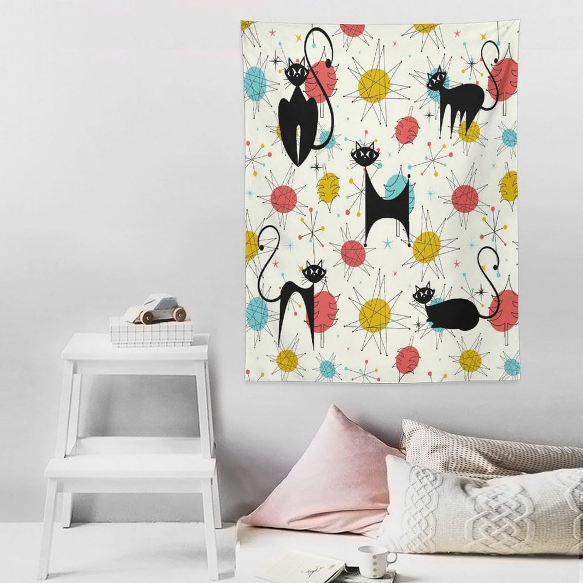ICMOLYYENLO Abstract Cat Tapestry, Medieval Abstract Atomic Star Cat Vintage Home Wall Hanging Art Tapestry for Bedroom Living Room Dormitory 60x80 Inch