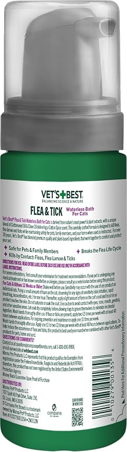 Vet's Best Natural Waterless Flea & Tick Bath for Cats – Natural No-Rinse Dry Shampoo with Plant-Based Ingredients – Flea and Tick Prevention and Control with Certified Essential Oils – 5 oz Bottle