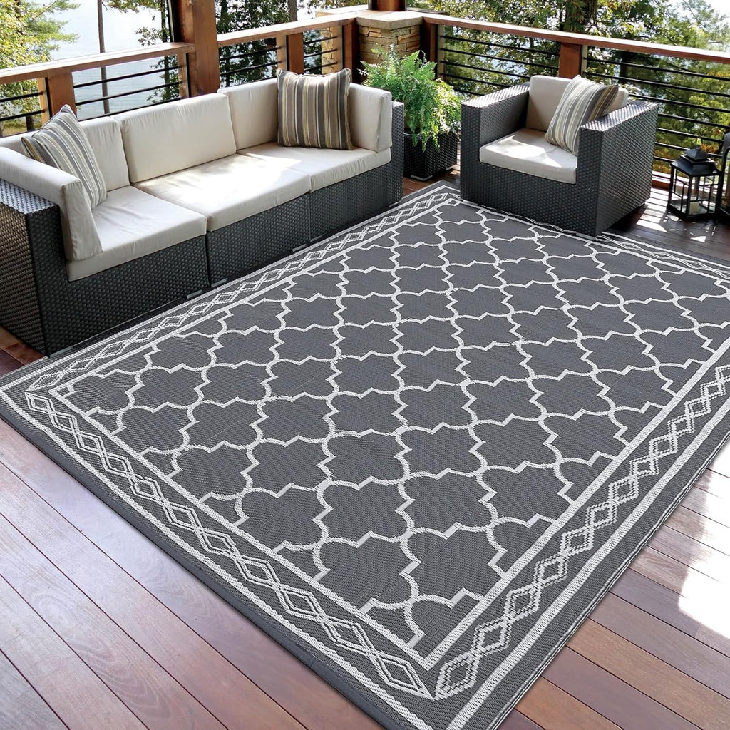 GAOMON Outdoor Plastic Straw Rug, 10'x14' Reversible Sage Green Patio Mat, Flower Modern Design for RV, Backyard, Deck, Camping, Picnic, Grey/White(Geometric)