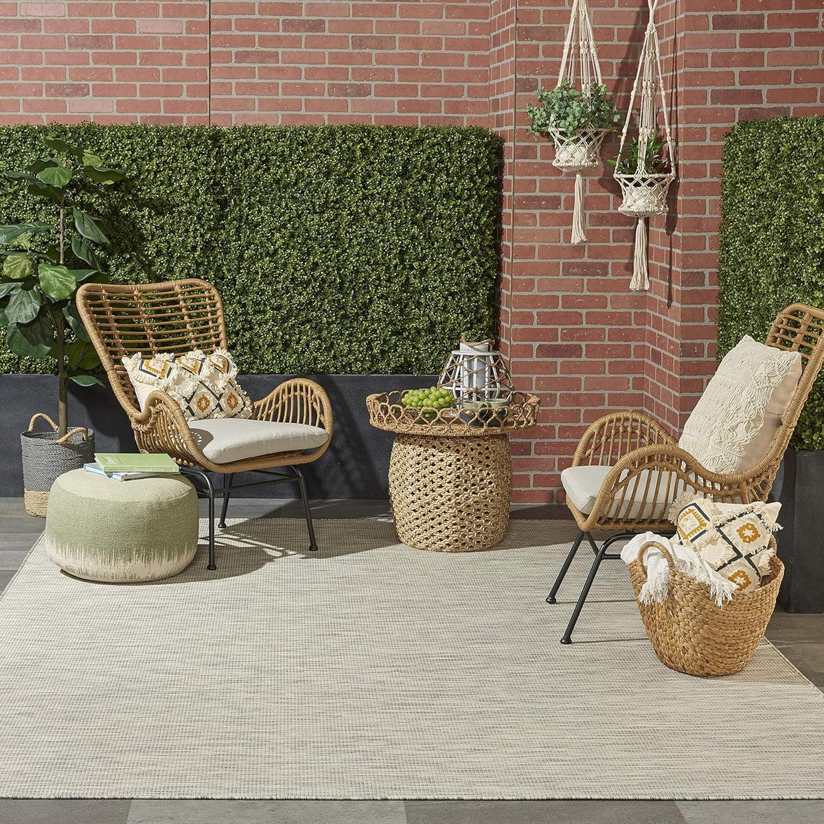 Nourison Positano Indoor-Outdoor Light Grey 5' x 7' Area Rug, Easy Cleaning, Non Shedding, Bed Room, Living Room, Dining Room, Backyard, Deck, Patio (5x7)